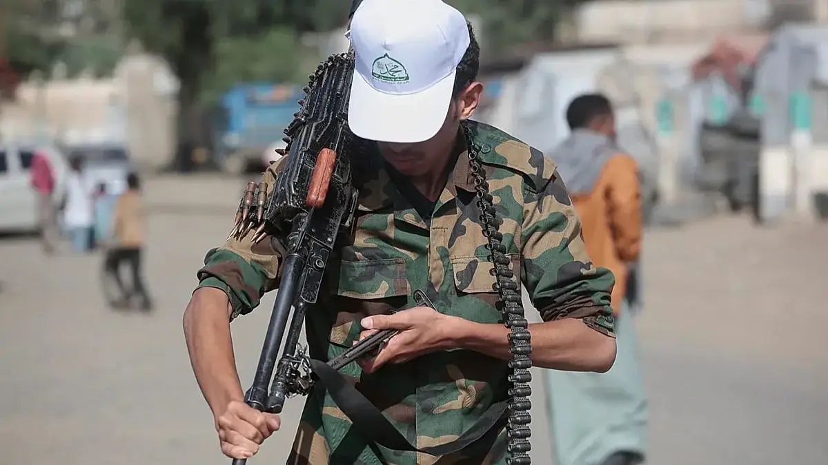 Houthis seize Perim Island